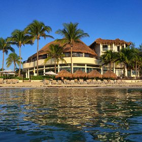 Отель Reef Coca Beach