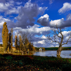 Осень на Симферопольском водохранилище